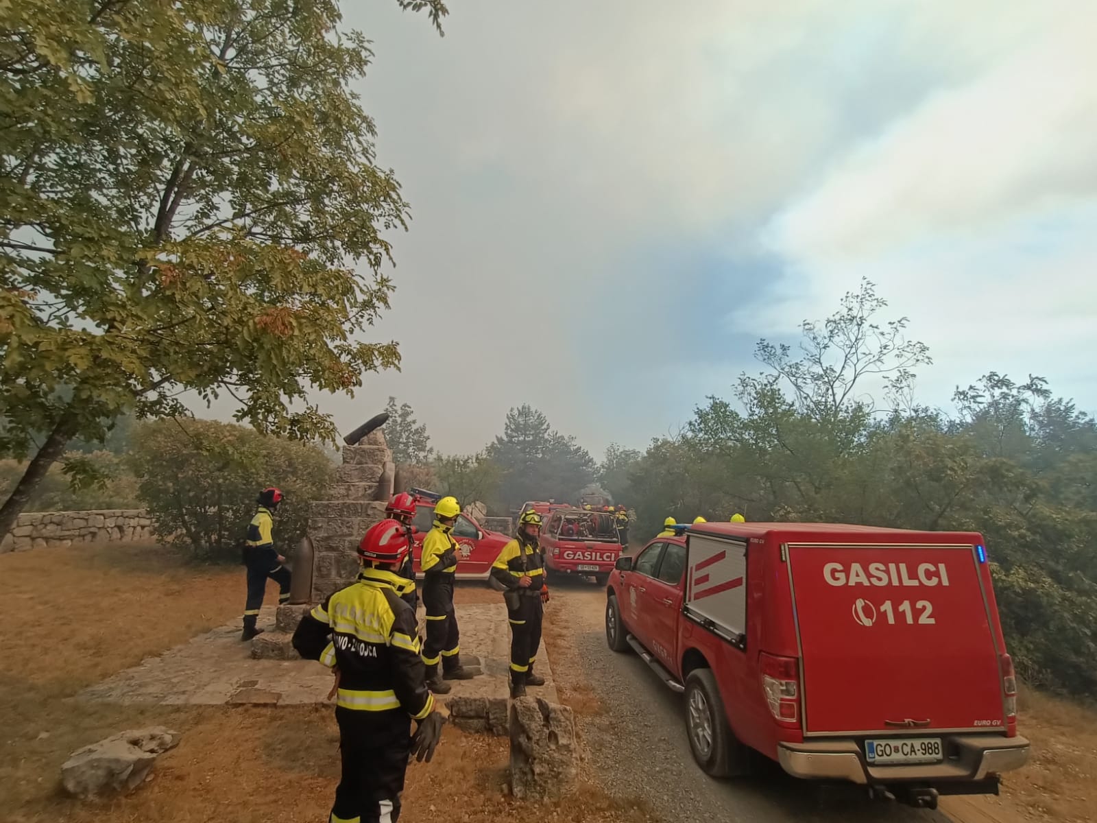 Immagine per Carso sloveno in fiamme, il vento alimenta il vasto incendio